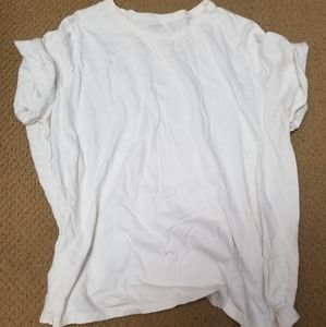 Simple white t shirt